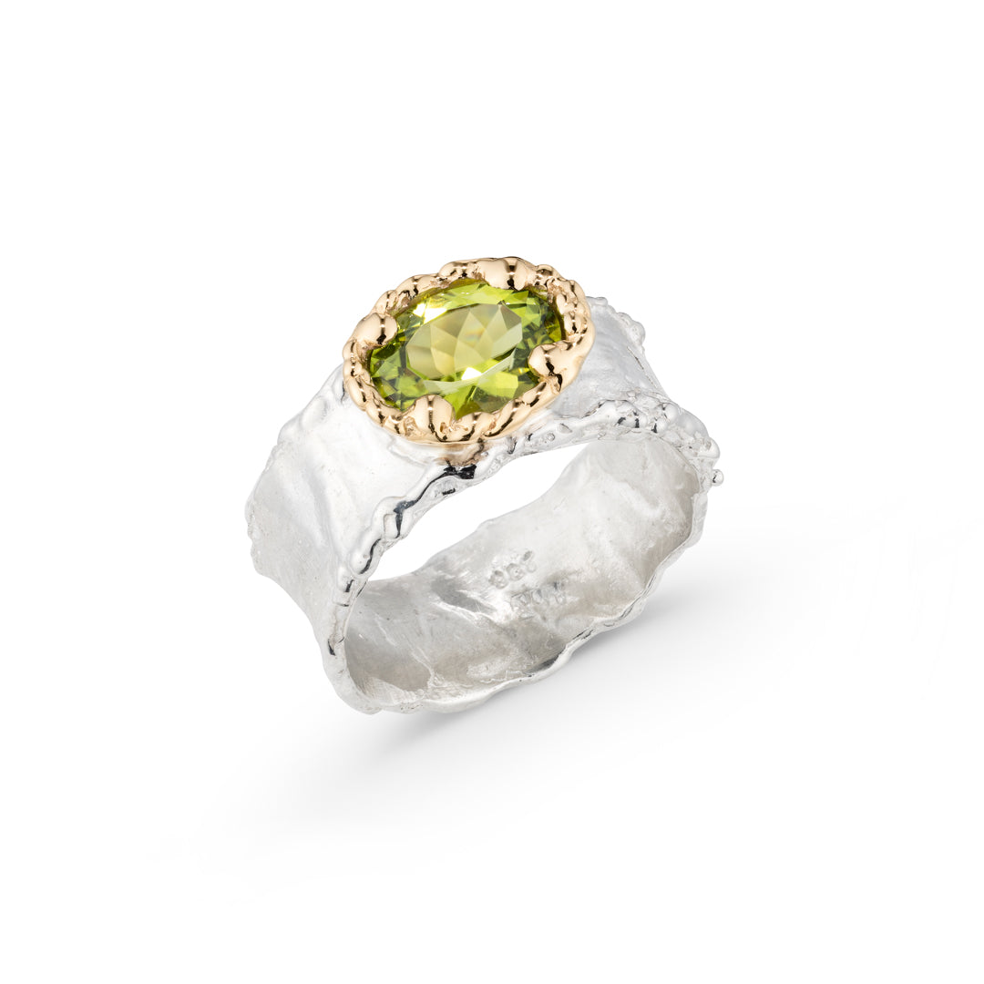 Verdant Tide Ring