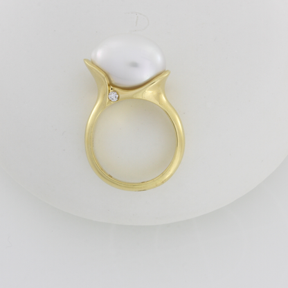 Broome Pearl & Diamond Gold Ring