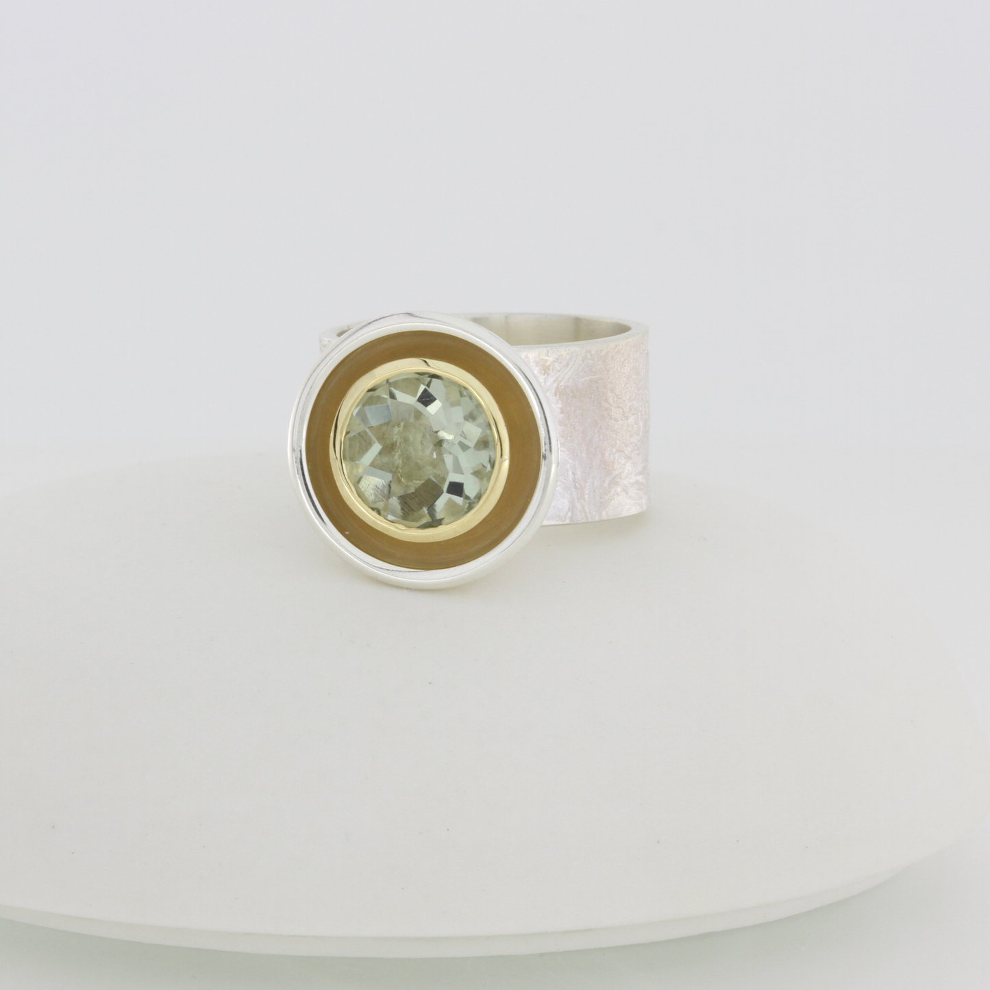 Green Quartz Dish Ring