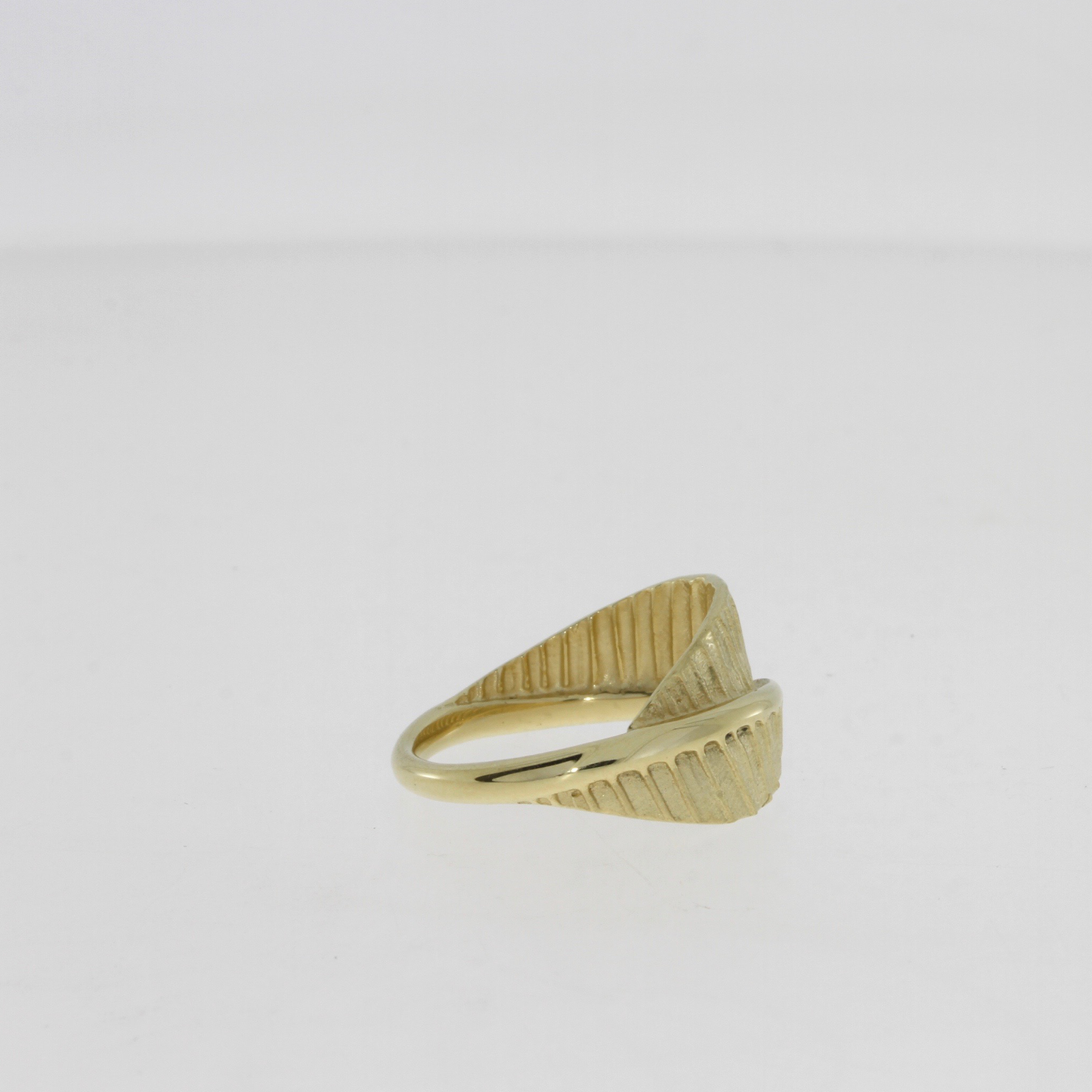 Frangipani Leaf Ring